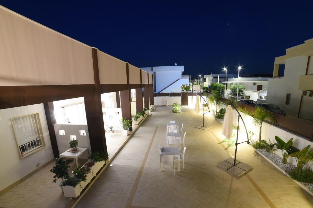 B&B Il Fiorone Torre Canne Exterior photo