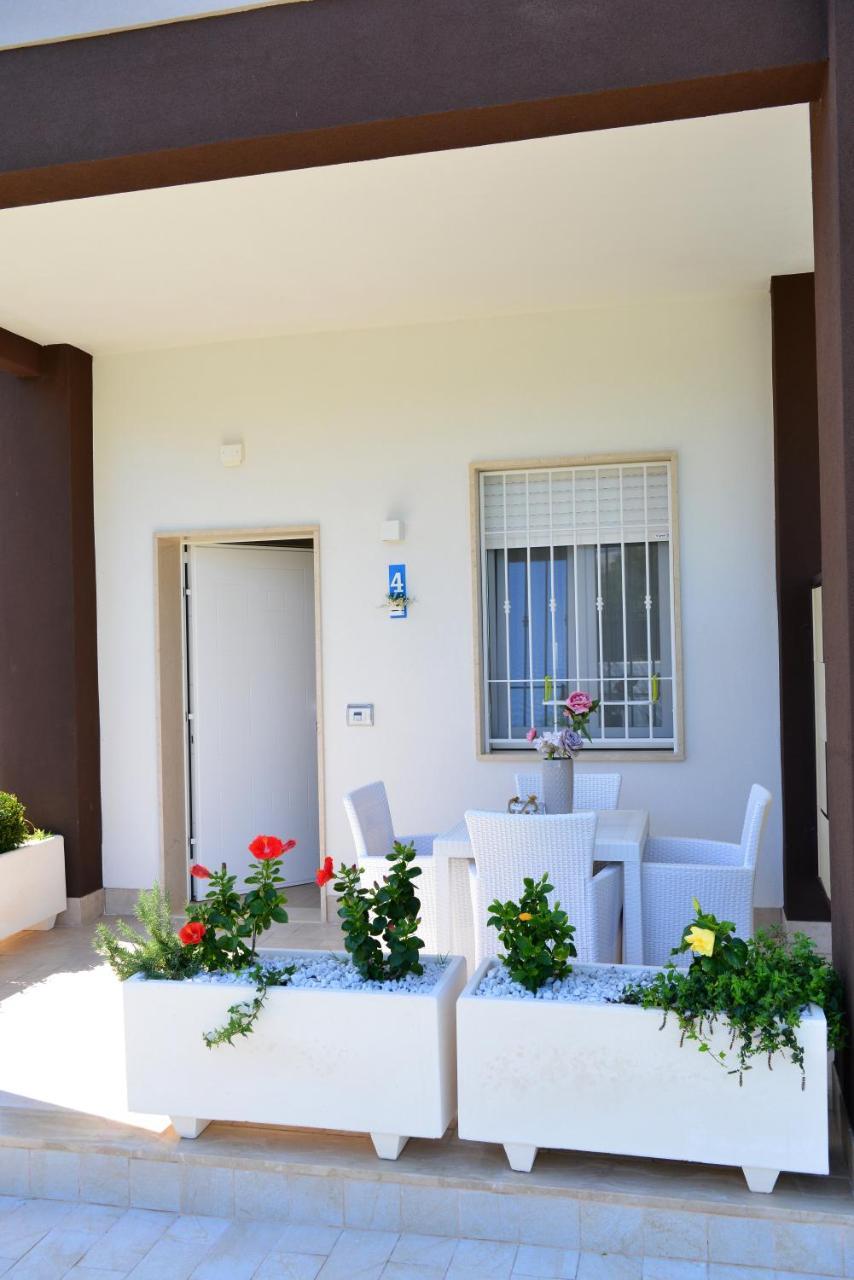 B&B Il Fiorone Torre Canne Exterior photo